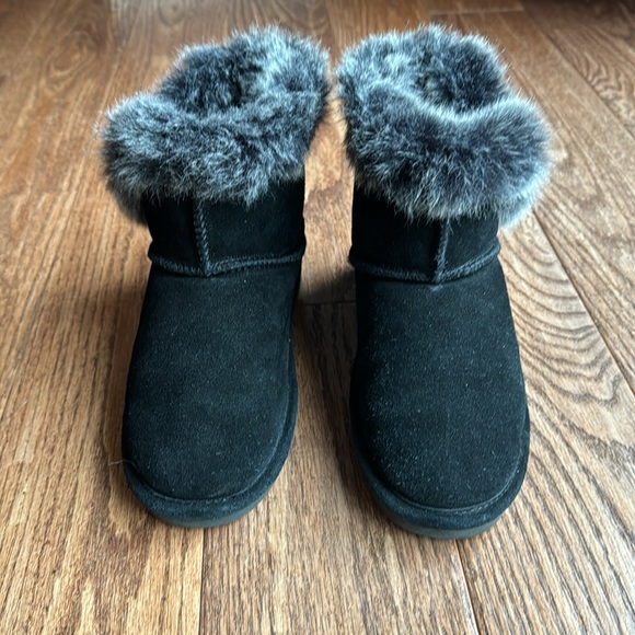 Bear Paw Boots-Gently worn, very well taken care of and in great condition! - Picture 3 of 4